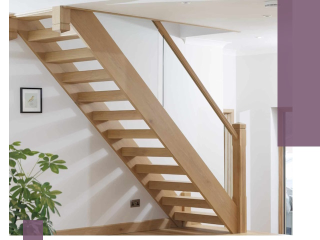 Изготовление деревянных лестниц под ключ в Воронеже для дома