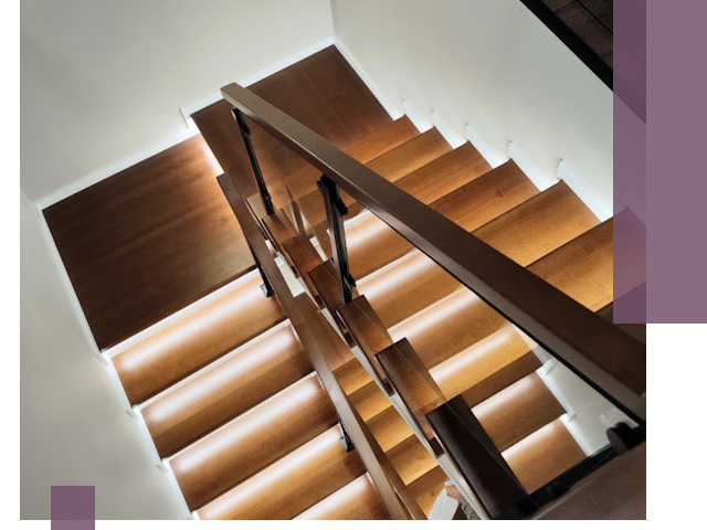 Изготовление П-образных лестниц под ключ в Воронеже