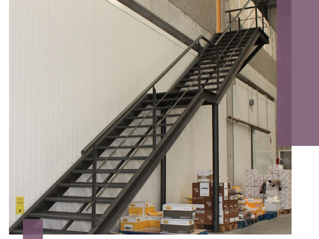 Лестницы для производства в Воронеже — изготовление и монтаж