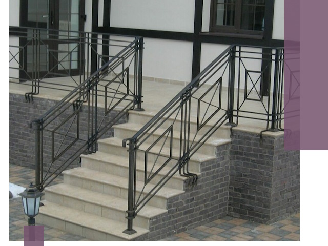 Перила для крыльца в Воронеже — монтаж, изготовление и установка