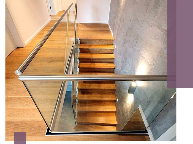 Перила для лестницы в доме — изготовление и монтаж в Воронеже