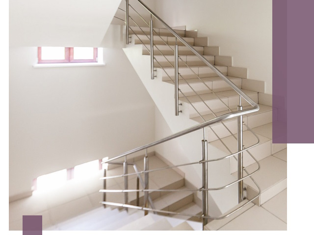 Установка и замена перил в подъезде в Воронеже