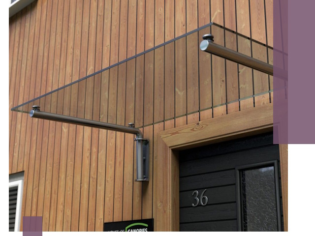 Стеклянные козырьки на входы и фасады в Воронеже