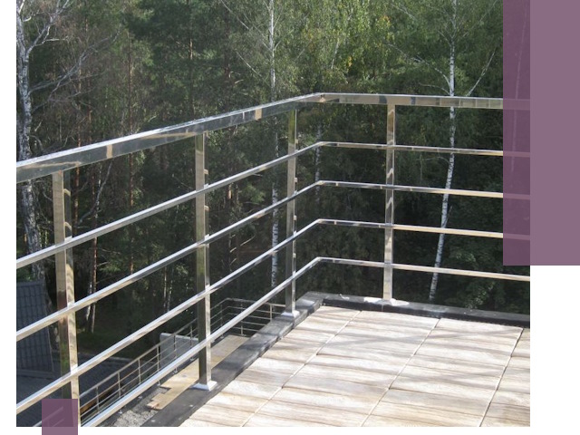 Парапеты из нержавеющей стали в Воронеже — изготовление и монтаж